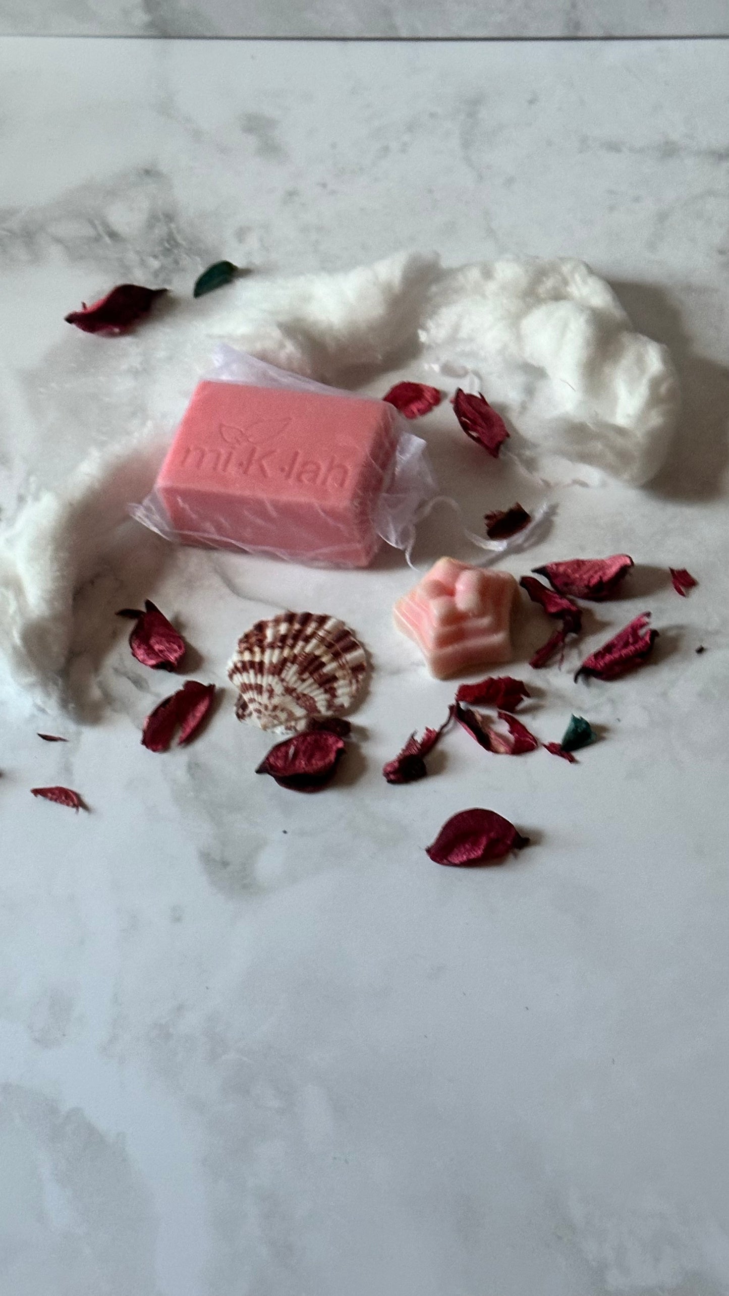 "Radiant Roses: A Blossoming Rose Beauty Bar Gift Set"
