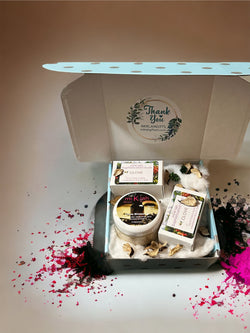 "Spice of Serenity Clove Gift Set"
