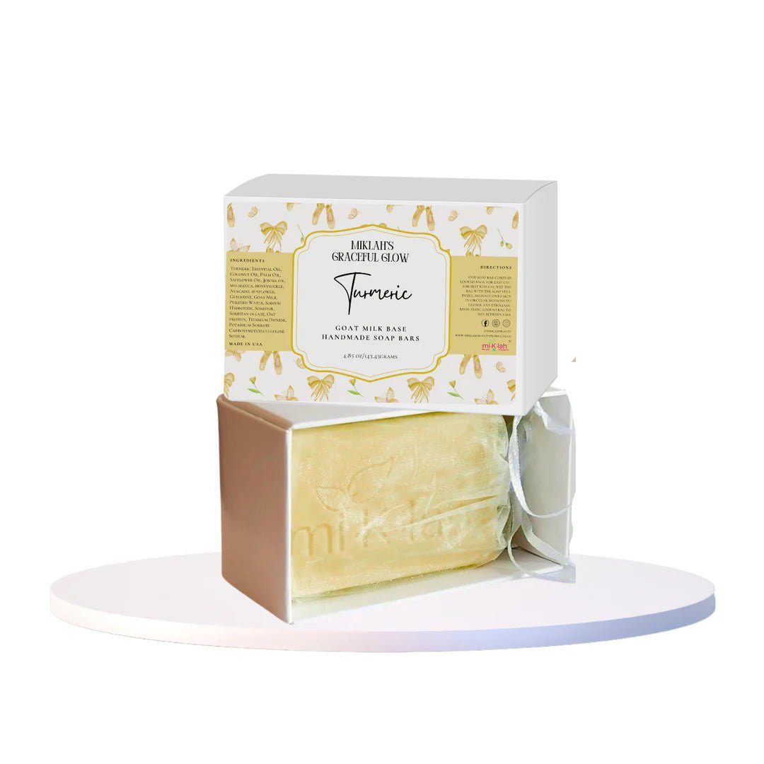 Herbal beauty bar soap gift set with dried flowers — Botanical Bliss collection of handmade goat milk soaps